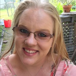 Meet your Posher, Ciara